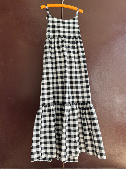オープンバックリボンドレス（Size 2）